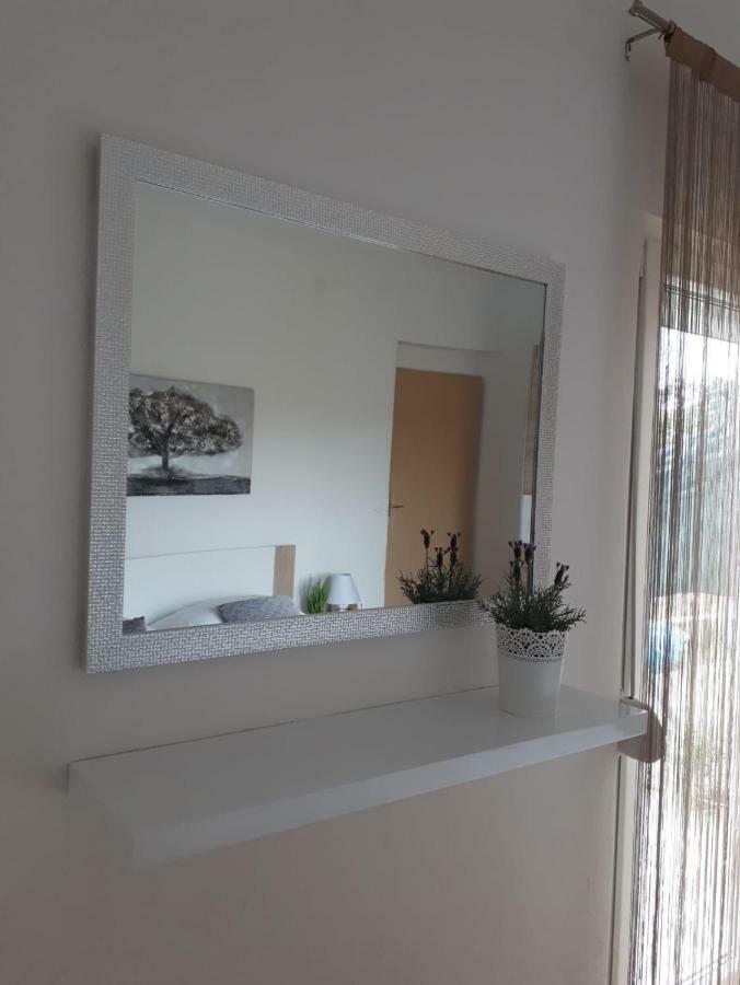 Cozy Apartment Josipa Privlaka  Esterno foto